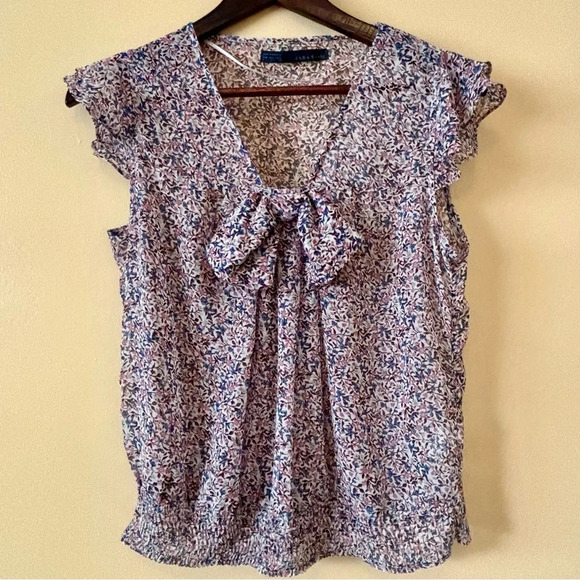 Zara| Lovely Sheer Floral Cap Sleeve Front Bow Feminine Top Sz L - Picture 1 of 5